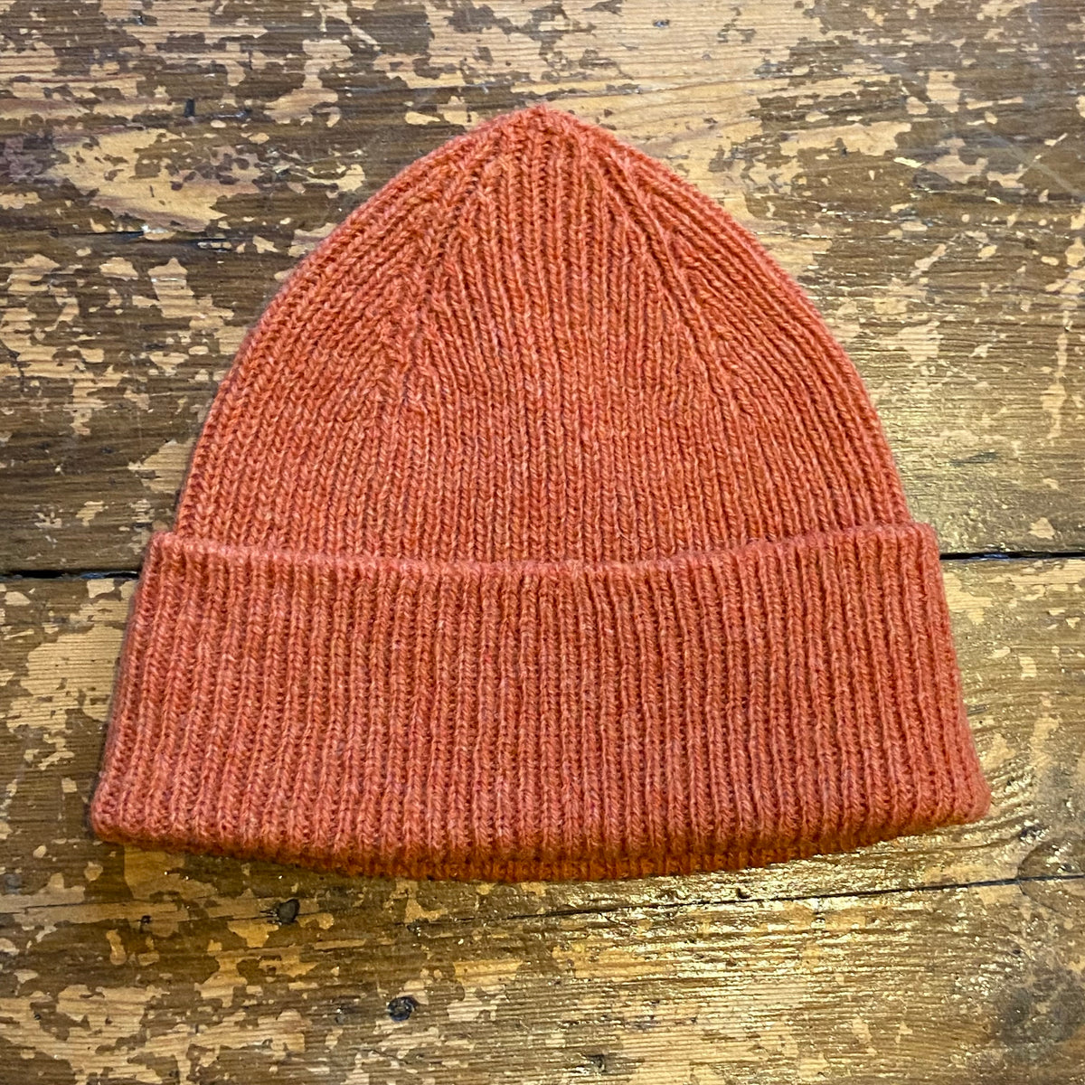 Overstrand 100% wool made in Scotland hat